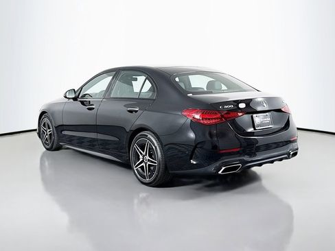 Used 2025 Mercedes-Benz C 300 4MATIC Sedan image 5