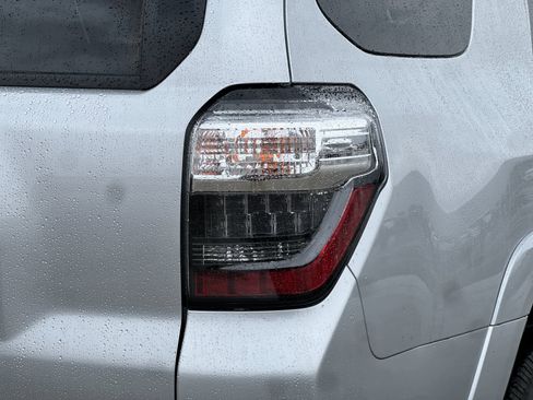 Used 2021 Toyota 4Runner Venture w/ Moonroof Package image 29