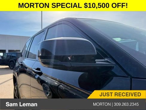 New 2025 Jeep Grand Cherokee Limited w/ Black Appearance Package image 6