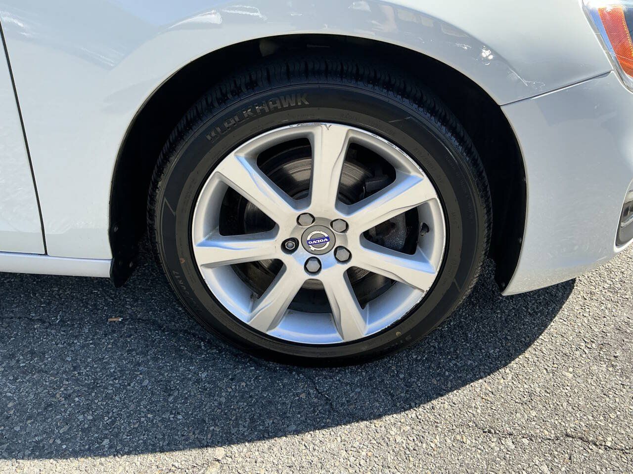 Used 2016 Volvo S60 T5 Premier w/ Convenience Package FWD image 16