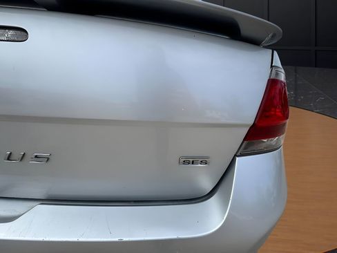 Used 2010 Ford Focus SES image 27