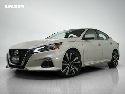 Used 2022 Nissan Altima 2.5 Platinum