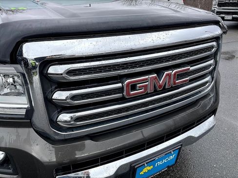 Used 2019 GMC Canyon SLT w/ Driver Alert Package AWD/4WD image 29