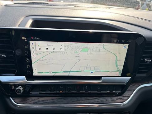 New 2025 GMC Sierra 2500 SLT w/ SLT Premium Package image 31