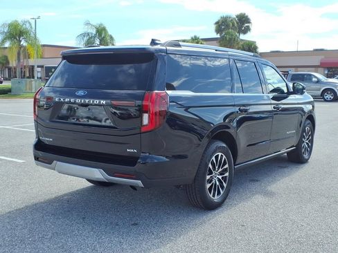 Used 2025 Ford Expedition Max Platinum AWD/4WD image 7