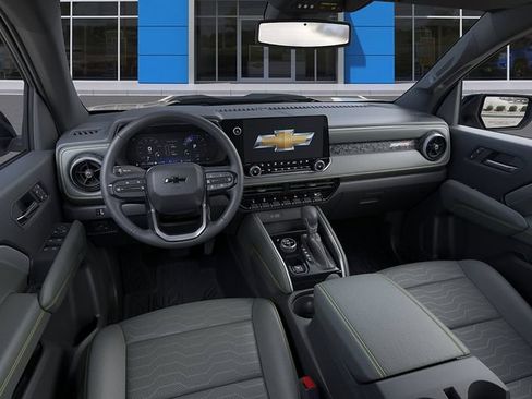 New 2026 Chevrolet Colorado ZR2 AWD/4WD image 15
