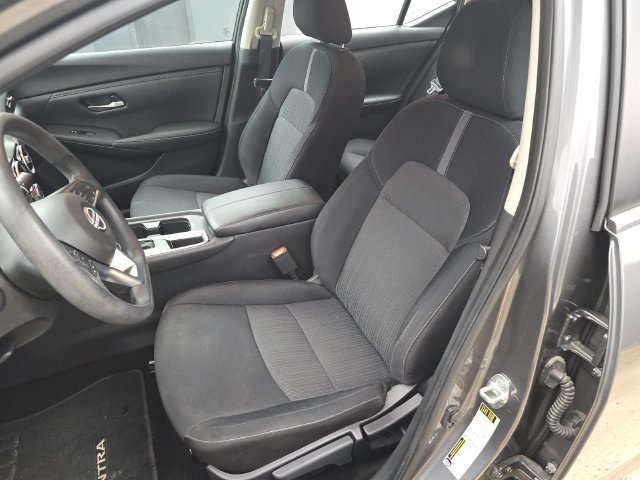 Used 2024 Nissan Sentra SV FWD image 13