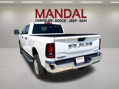 Used 2026 RAM 2500 Big Horn AWD/4WD image 7
