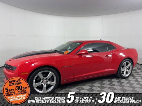 Used 2010 Chevrolet Camaro SS w/ RS Package RWD image 10