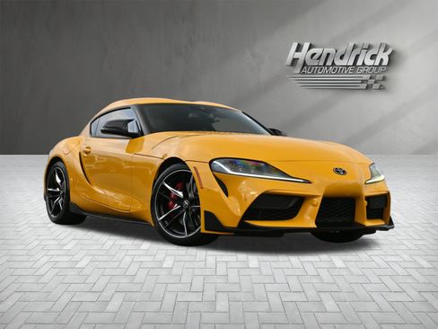 Used 2022 Toyota Supra Premium image 2