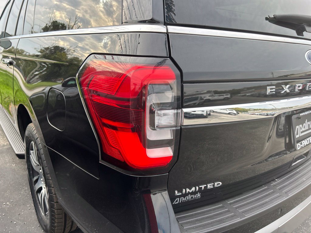 Used 2024 Ford Expedition Max Limited AWD/4WD image 9