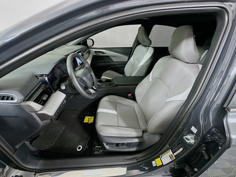 Used 2026 Toyota Camry SE w/ Convenience Package FWD image 21