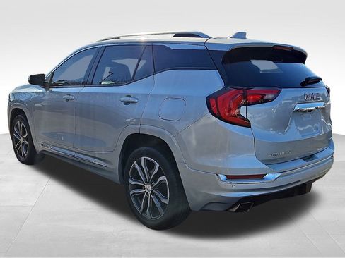 Used 2020 GMC Terrain Denali image 4