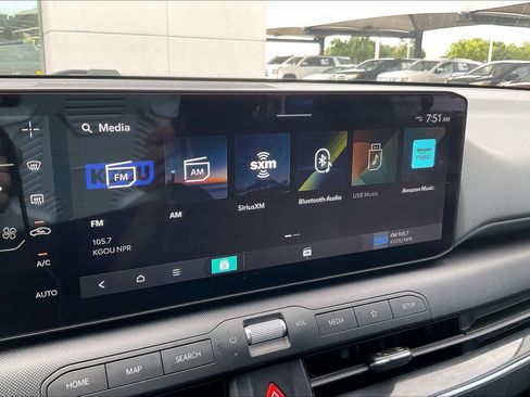 Used 2025 Kia K4 EX FWD image 31