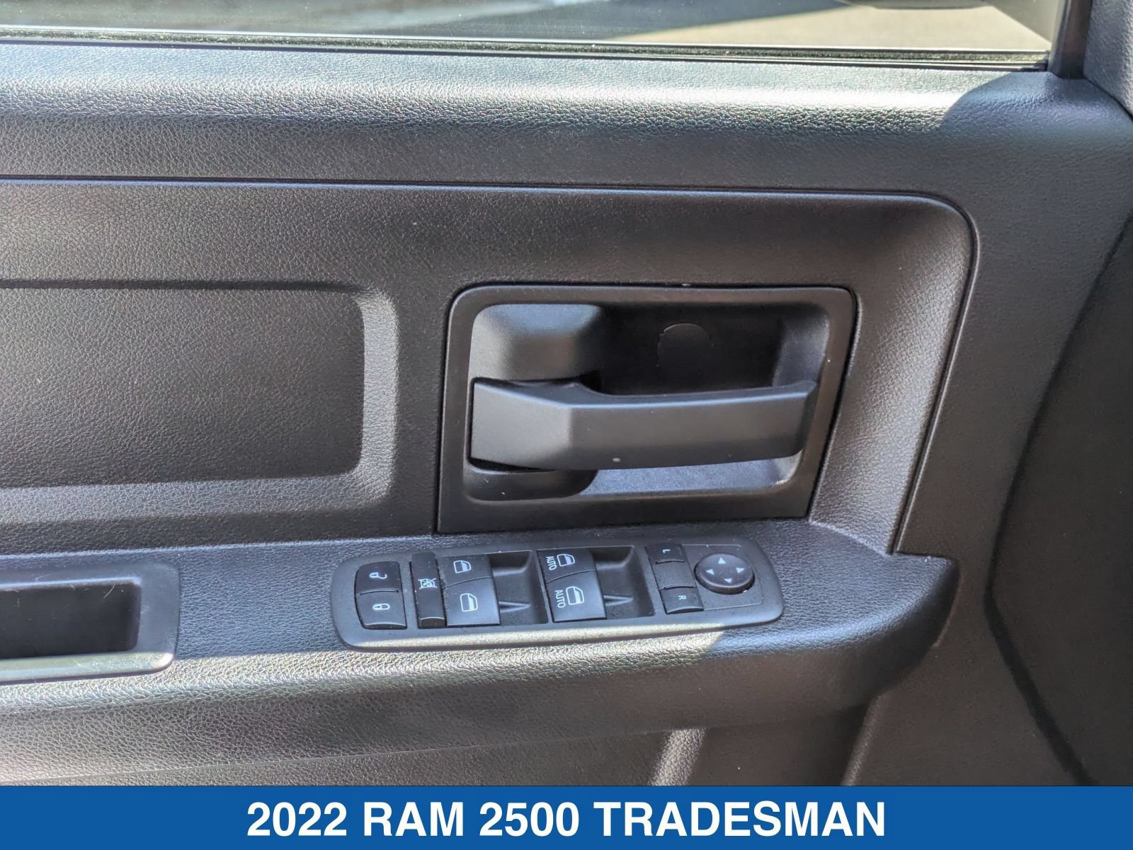 Used 2022 RAM 2500 Tradesman w/ Bed Utility Group AWD/4WD image 13