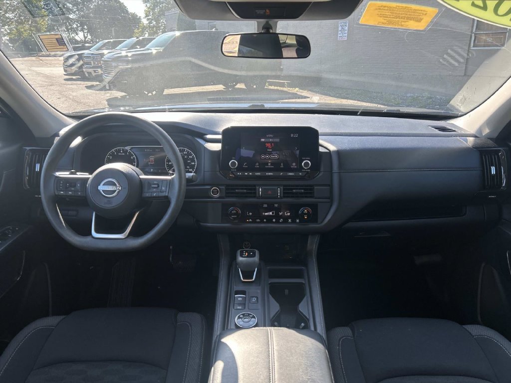 Certified 2024 Nissan Pathfinder S AWD/4WD image 17