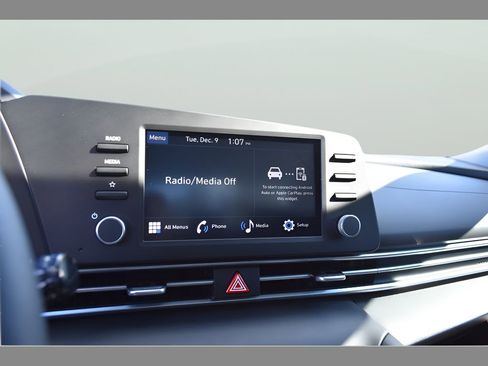 New 2026 Hyundai Elantra SE FWD image 19