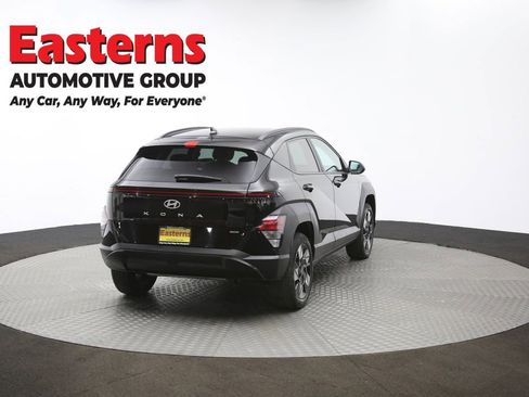 Used 2024 Hyundai Kona SEL image 39