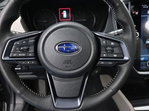 Used 2025 Subaru Forester Limited AWD/4WD image 19