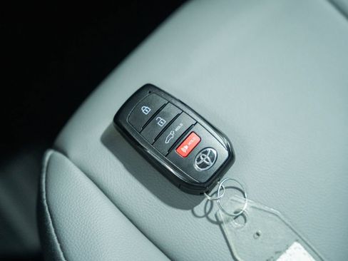 New 2026 Toyota Highlander XLE AWD/4WD image 48