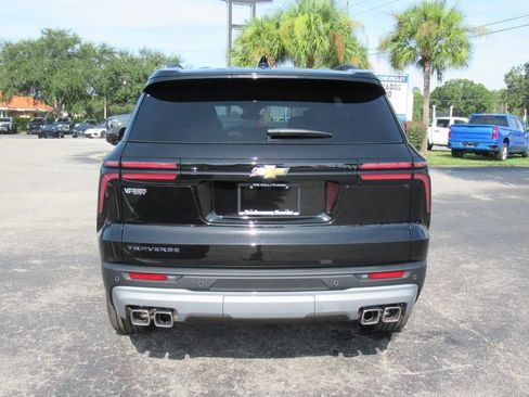 New 2026 Chevrolet Traverse LT image 5