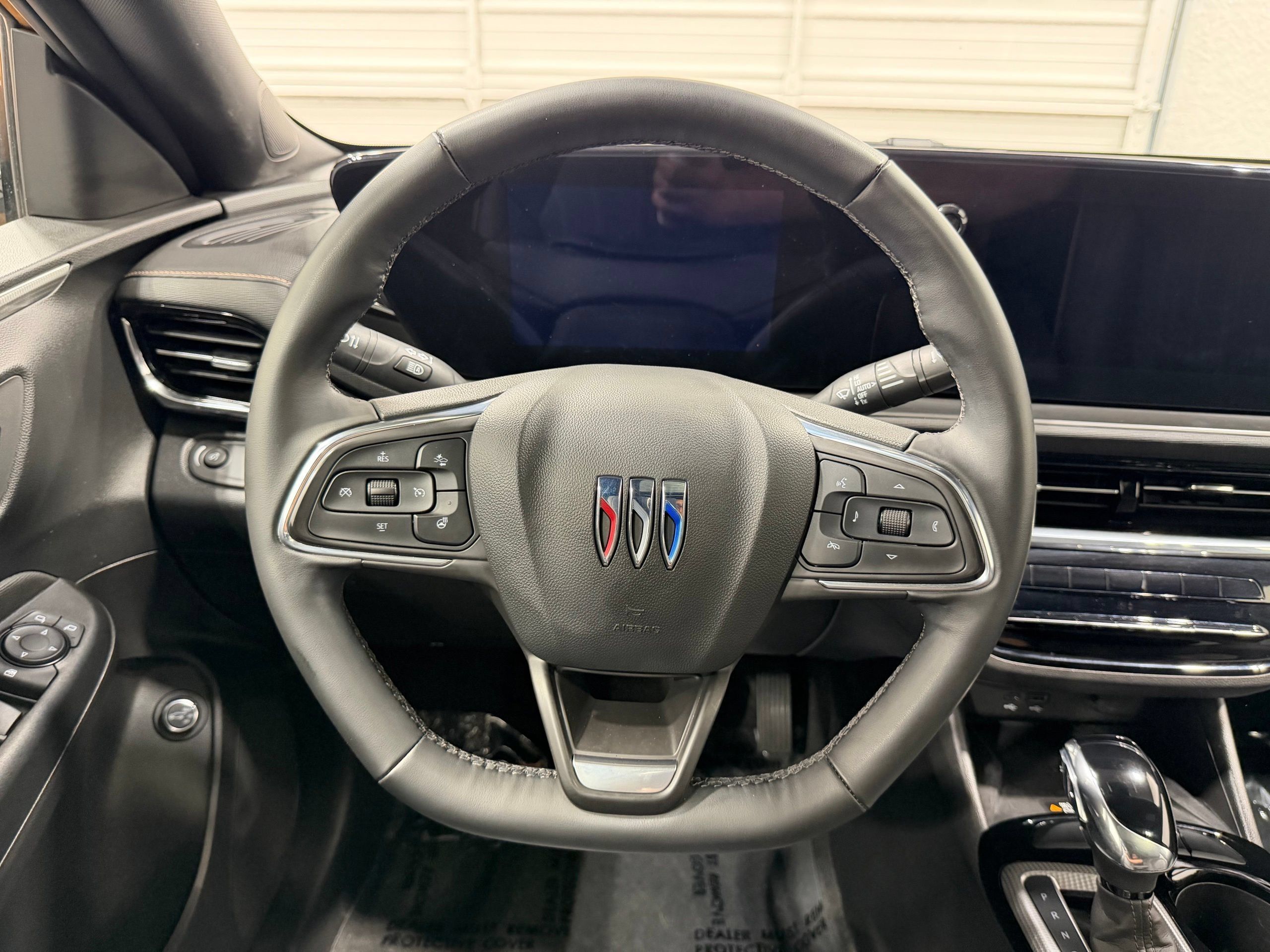 Used 2025 Buick Envista Avenir FWD image 36