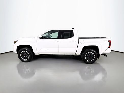 Certified 2024 Toyota Tacoma TRD Sport w/ TRD Sport Upgrade Package AWD/4WD image 4
