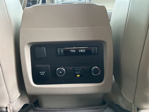 Used 2017 Lincoln Navigator Select image 31