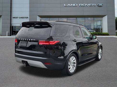 Certified 2024 Land Rover Discovery S image 4