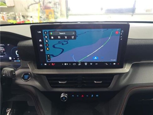 Certified 2025 Ford Explorer ST-Line w/ ST-Line Street Pack image 19