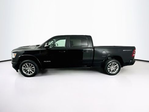 Used 2022 RAM 1500 Laramie AWD/4WD image 4