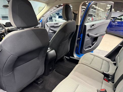 Used 2020 Ford Escape S AWD/4WD image 37