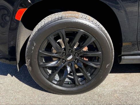 Used 2024 Cadillac Escalade Sport w/ LPO, ONYX Package image 8