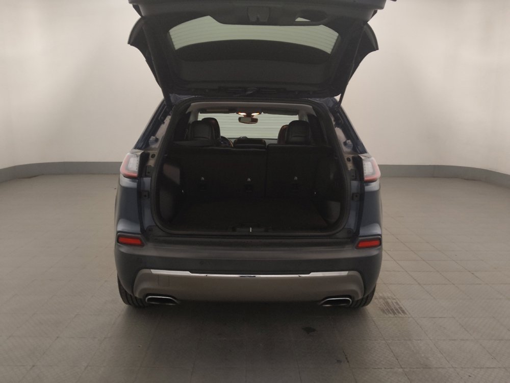 Used 2019 Jeep Cherokee Limited AWD/4WD image 29