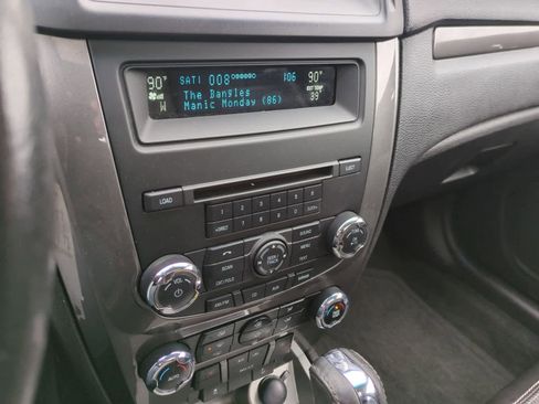 Used 2010 Ford Fusion Sport image 28