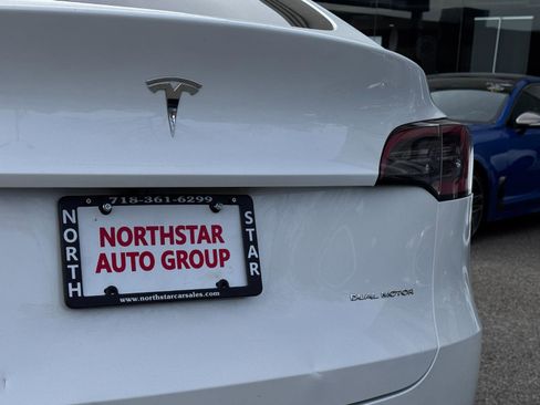 Used 2021 Tesla Model Y Long Range image 7