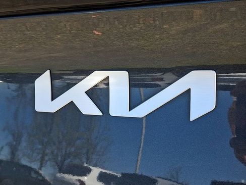Certified 2023 Kia Sportage LX image 28