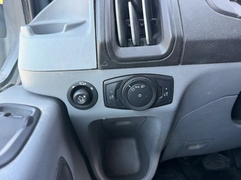 Used 2019 Ford Transit 250 148 High Roof Extended RWD image 22