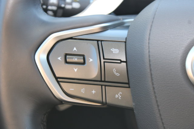 Certified 2025 Lexus NX 350h AWD w/ Accessory Package (2T) image 18