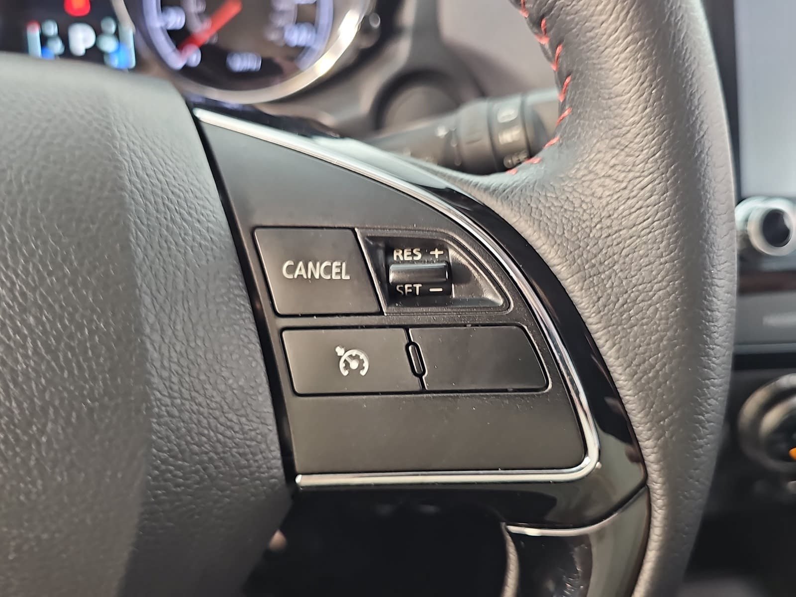 Used 2026 Mitsubishi Outlander Sport LE AWD/4WD image 17