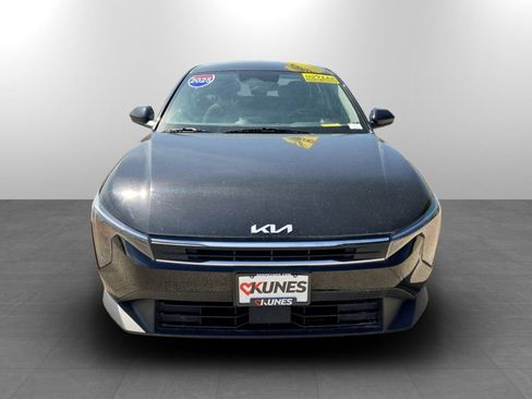Used 2025 Kia K4 FWD image 2