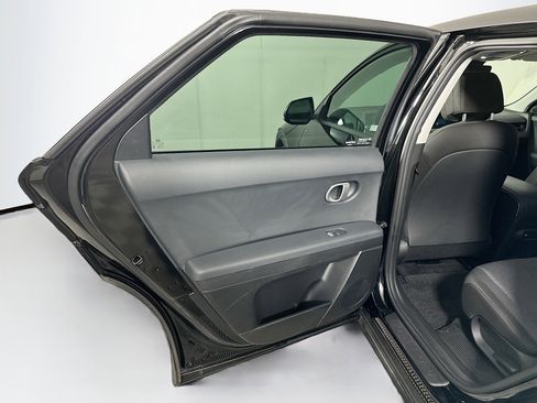 Used 2024 Hyundai Ioniq 5 SEL image 26