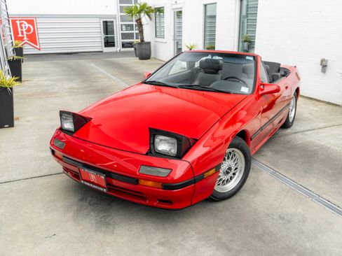 Used 1988 MAZDA RX-7 Convertible RWD image 3