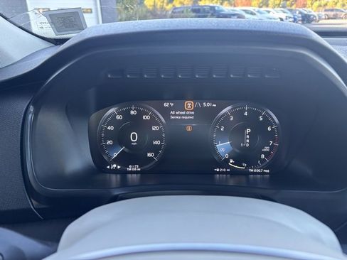 Used 2020 Volvo XC90 T6 Momentum w/ Protection Package Premier image 11