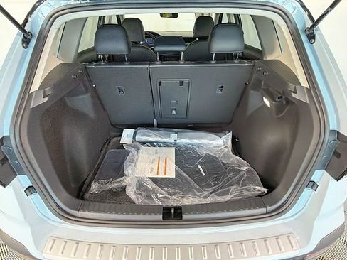 New 2026 Volkswagen Taos SE image 25