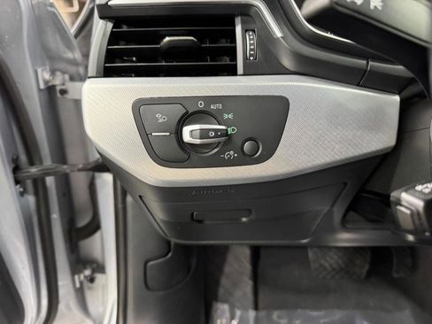 Used 2018 Audi A4 2.0T Premium Plus image 31