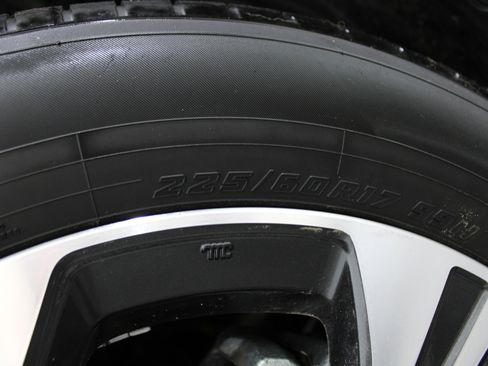 Used 2025 Subaru Crosstrek 2.0i Premium image 37