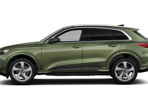 Certified 2025 Audi Q5 Premium Plus w/ Premium Plus AWD/4WD image 8