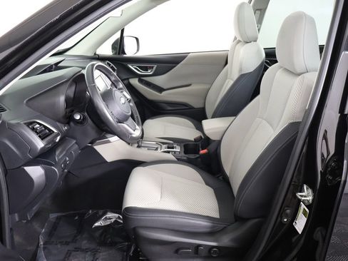 Used 2021 Subaru Forester Premium AWD/4WD image 31
