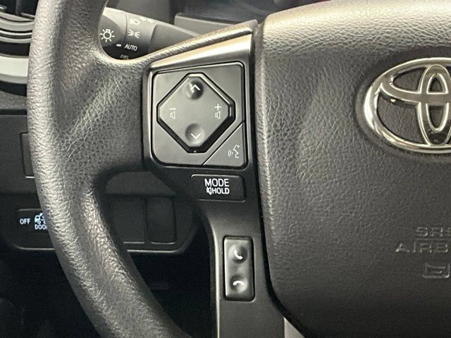 Used 2021 Toyota Tacoma SR AWD/4WD image 14